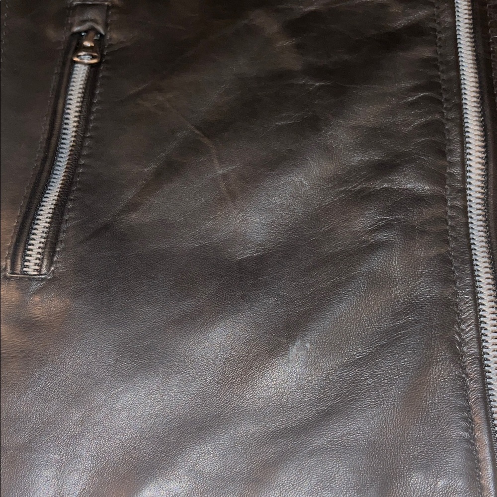 Men's Quilted Black Leather Bomber Jacket - Picture 12 of 13